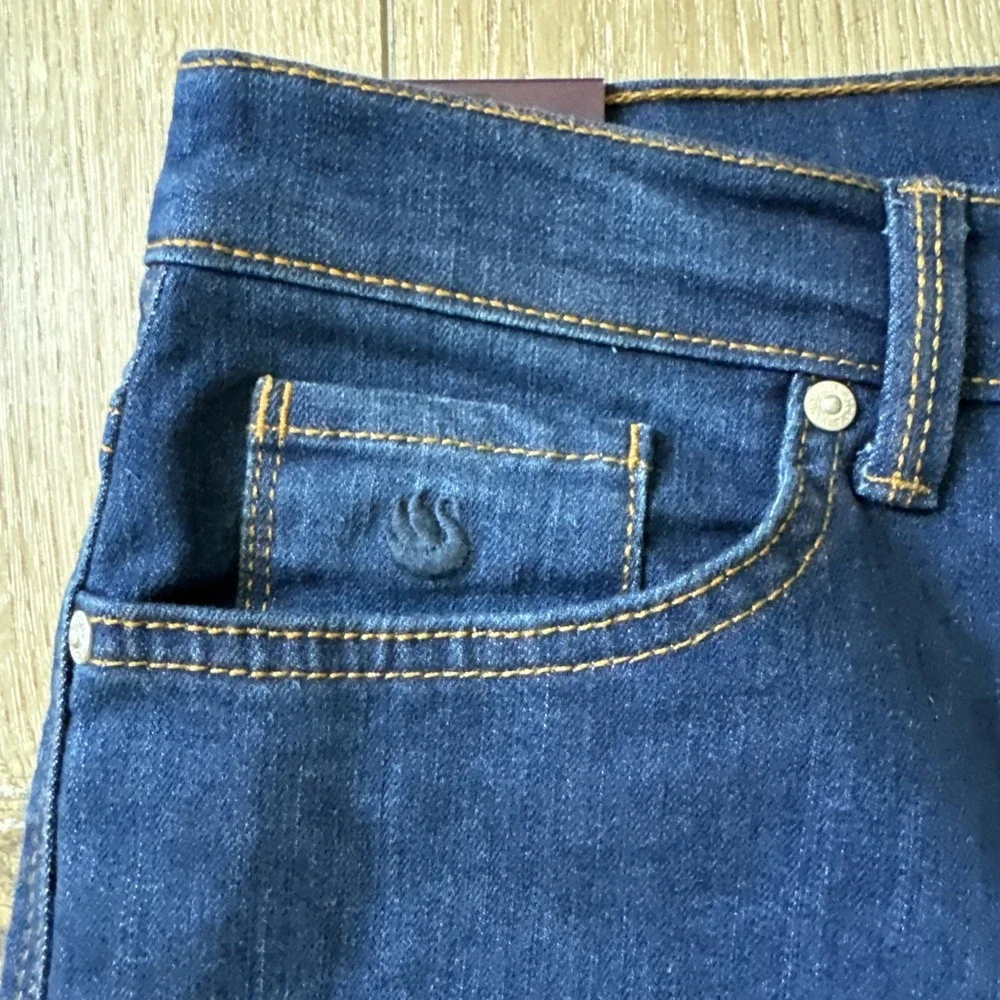 Gloria Vanderbilt Jeans Women 16 Amanda Dark Wash Stretch Tapered‎ Leg Heritage